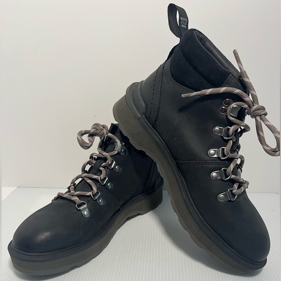 Sorel Genuine Leather Water Repellent Hi-Line™ Hiker Boots Black - Picture 3 of 16